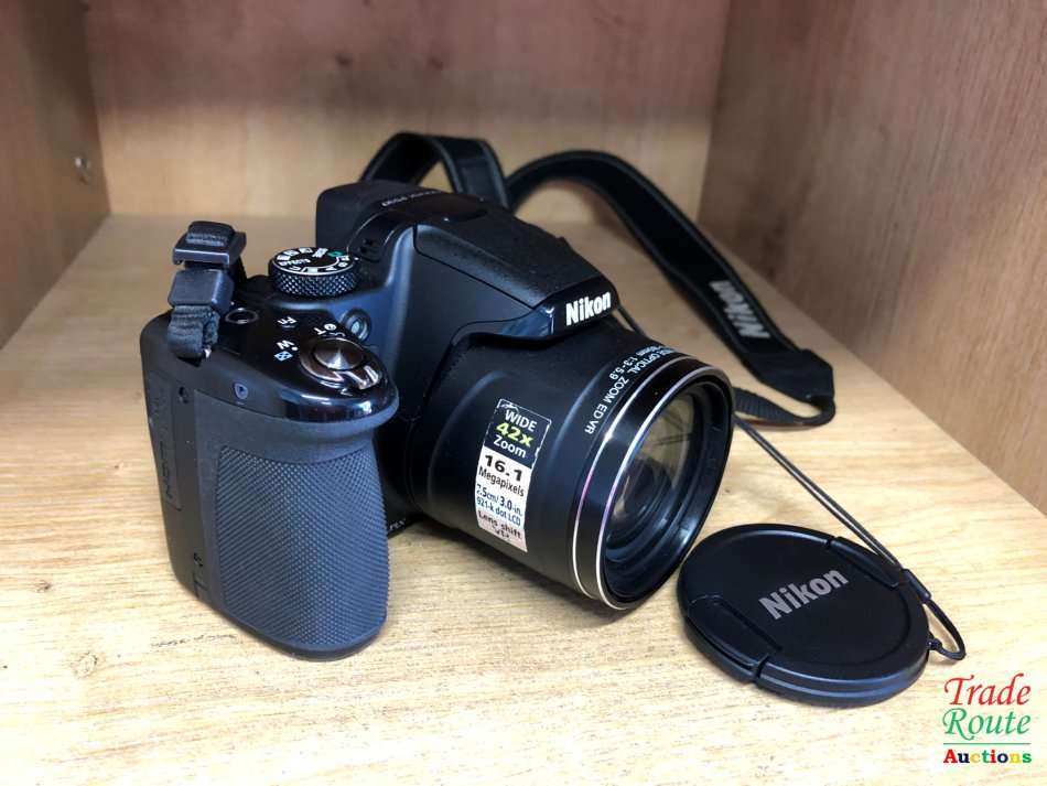 Nikon CoolPix P530 16 MP CMOS Digital Camera with 42x Zoom Lens and Full HD