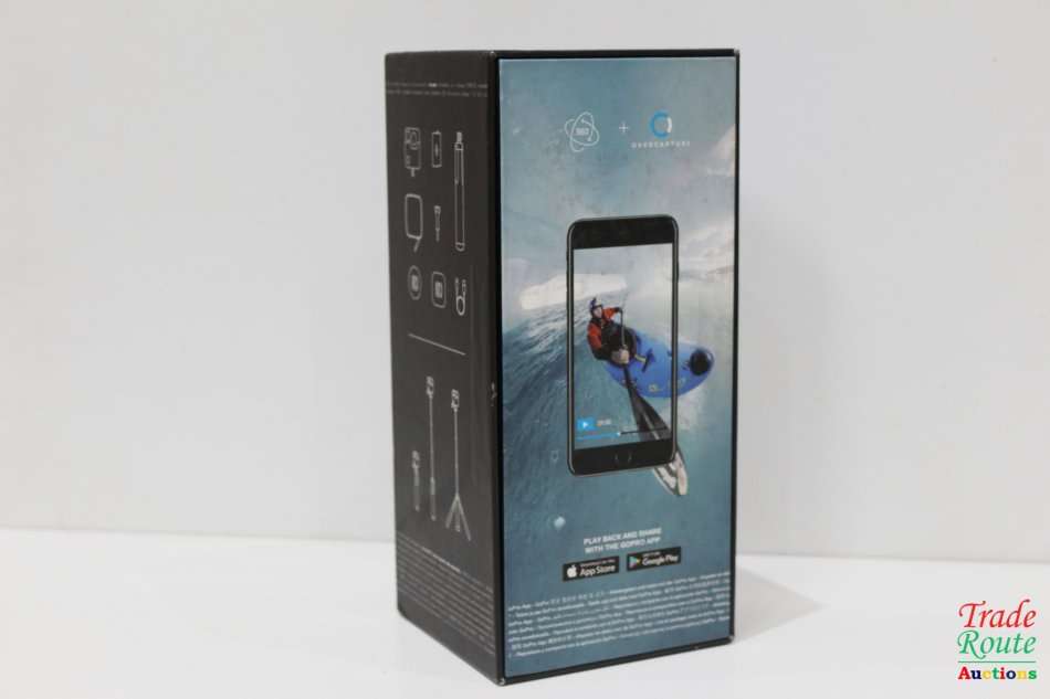 GoPro Fusion 360 Spherical Action Camera - 18MP - CHDHZ-103 with Tripod