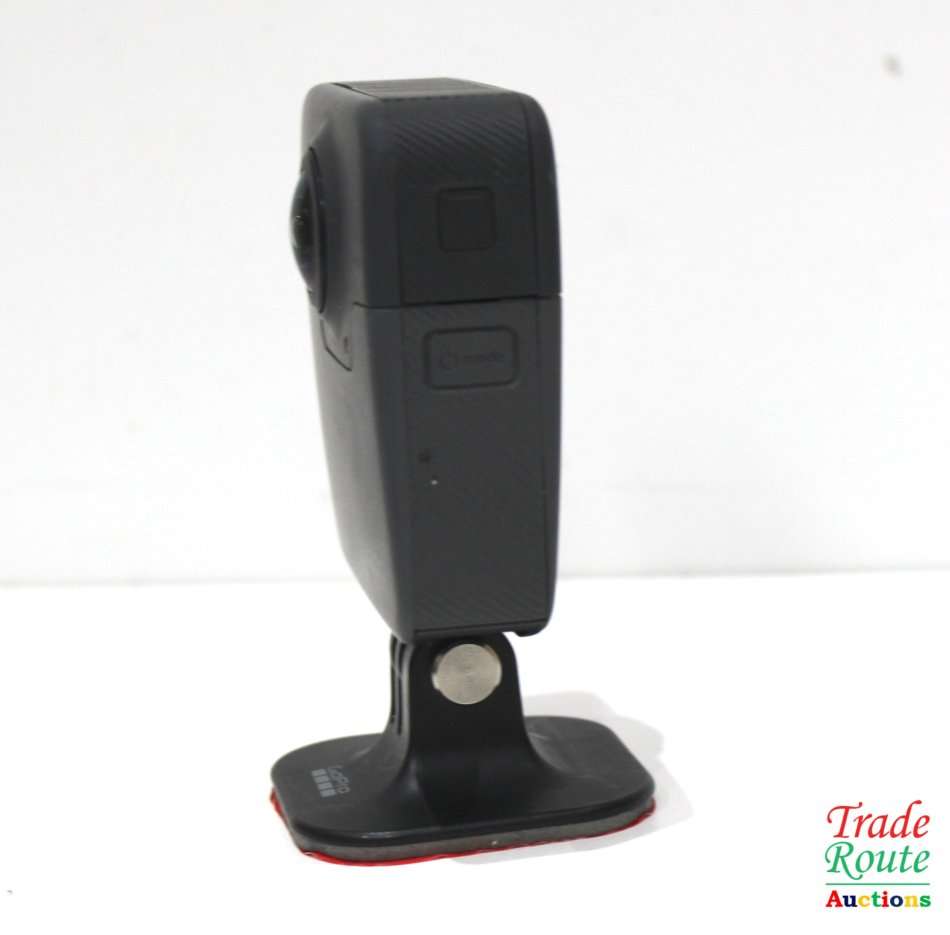 GoPro Fusion 360 Spherical Action Camera - 18MP - CHDHZ-103 with Tripod