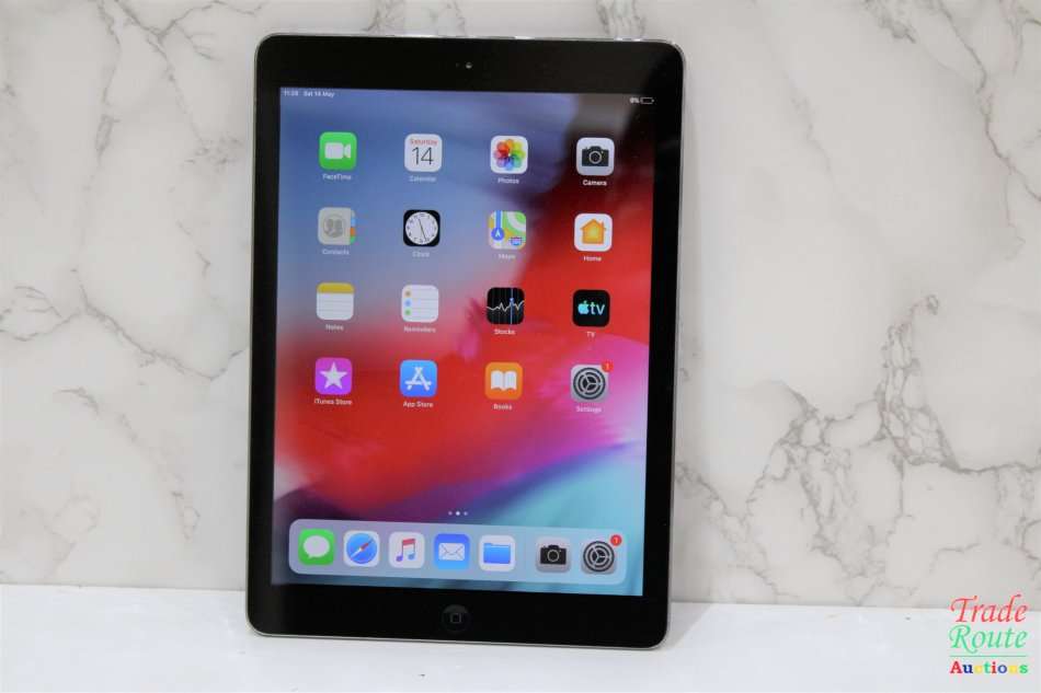 IPAD AIR 16GB ***  RETINA DISPLAY  ***