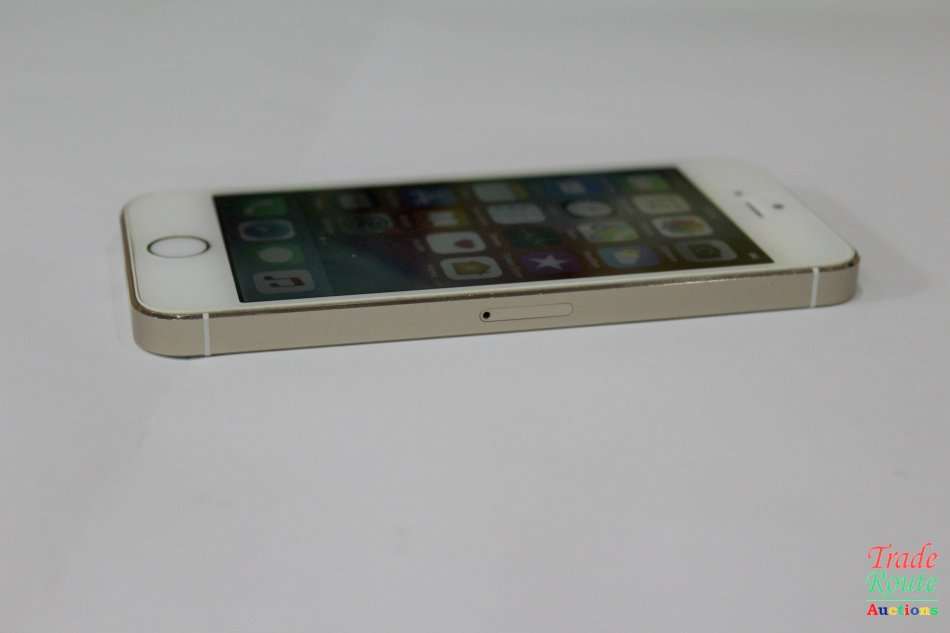 Apple Iphone 5S  16GB SmartPhone A1530 *** APPLE IPHONE5s ***