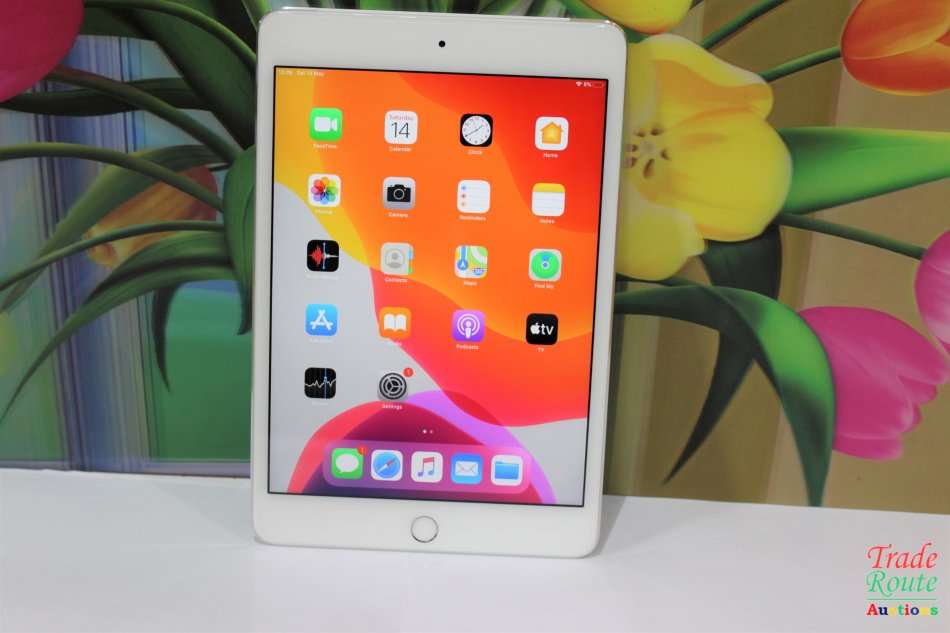 Apple iPad Mini 4 A1550 128GB Tablet - MK772HC/A