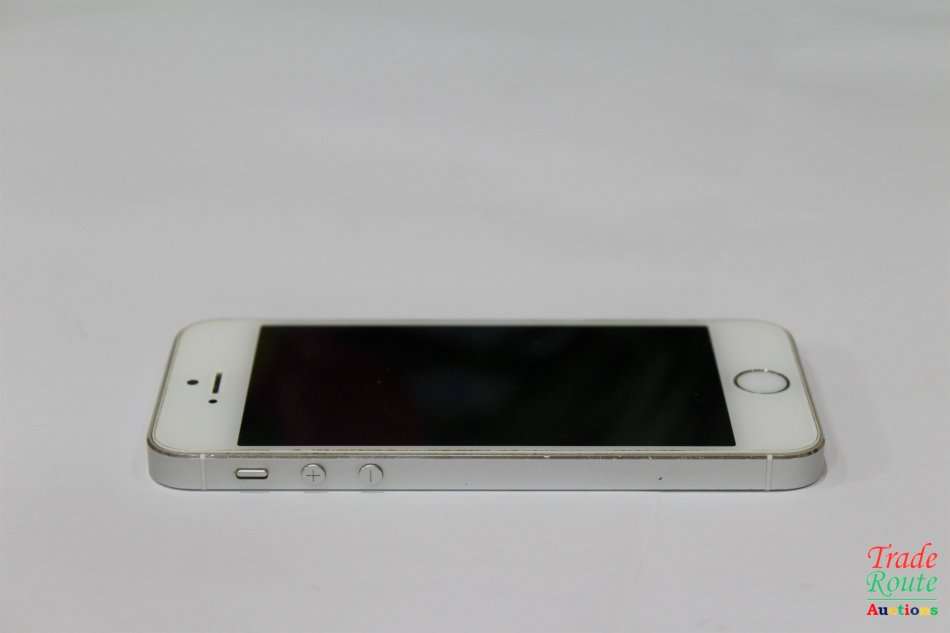 Apple Iphone 5S SmartPhone | 64GB  *** APPLE IPHONE5s ***