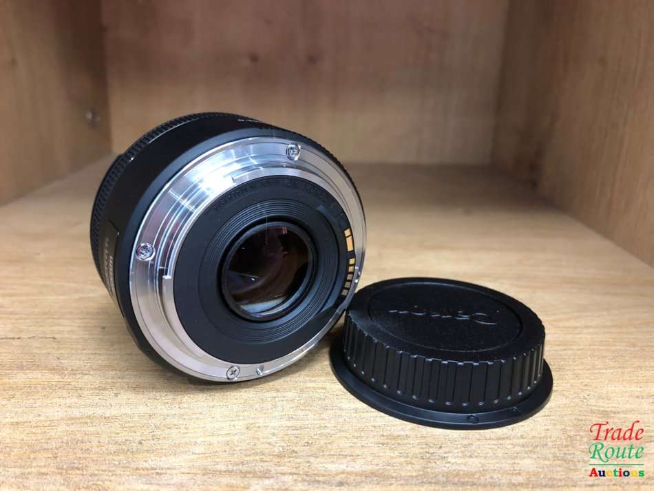 Canon EF 50mm f/1.8 STM Lens for Canon DSLR Cameras