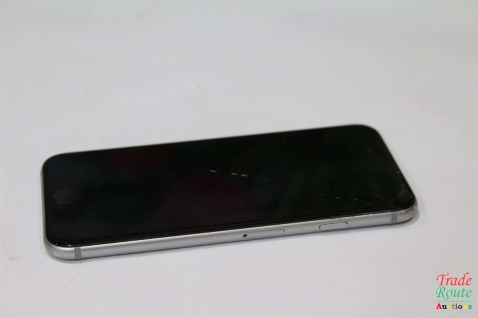 APPLE IPHONE 6S | A1688 - BATTERY FAULTY - CRACKED OUTER GLASS  *** APPLE IPHONE 6S ***