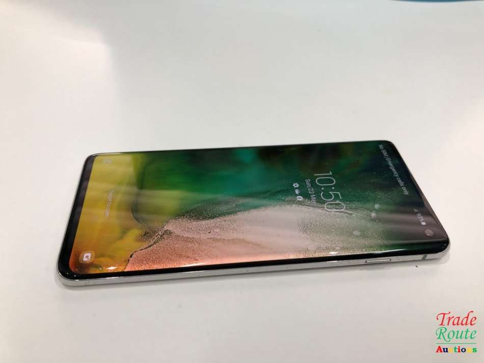Samsung Galaxy S10 Smart Phone - SM-G973F/DS - 128GB - Please Read