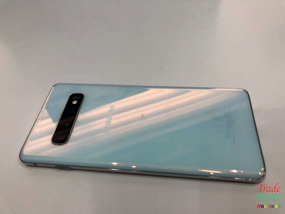 Samsung Galaxy S10 Smart Phone - SM-G973F/DS - 128GB - Please Read