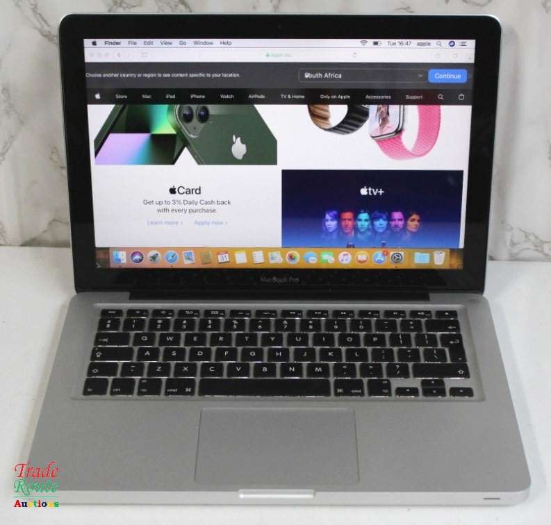 MacBook Pro 13.3-inch | Core i5 2.4GHz | 4GB RAM | 500GB HDD - Apple Laptop