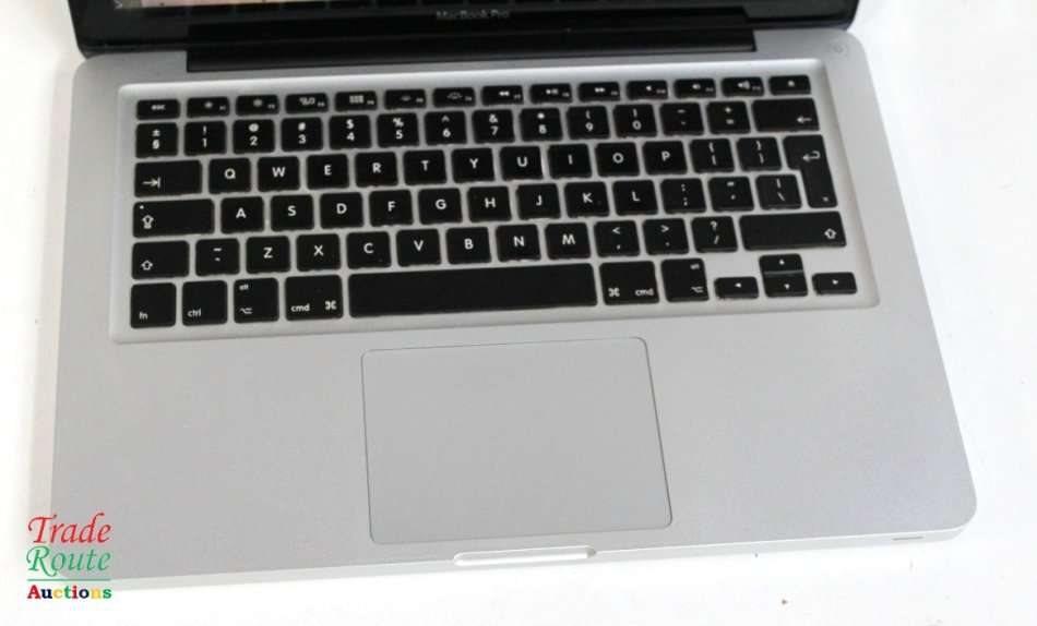 MacBook Pro 13.3-inch | Core i5 2.4GHz | 4GB RAM | 500GB HDD - Apple Laptop