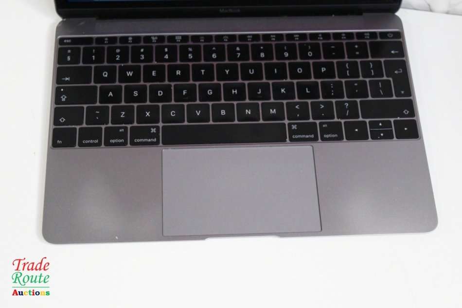 MacBook `Core M` 1.2Ghz 12 inch RETINA SILVER (Early 2015 Model) | 8GB RAM | 256GB SSD | 2304x1440
