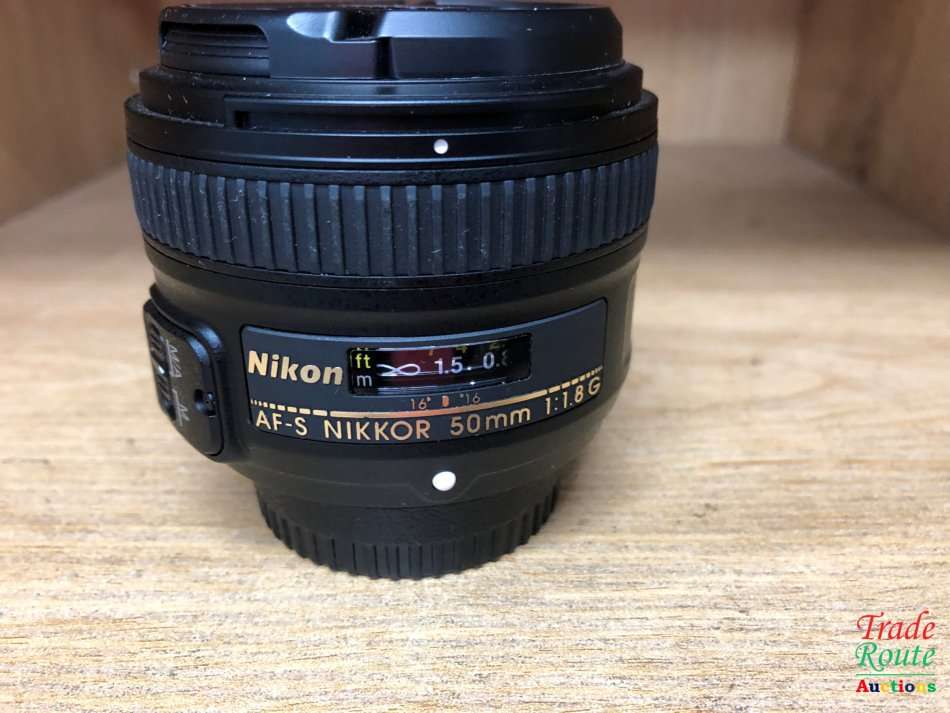 Nikon 50mm f/1.8G AF-S Nikkor Lens for Nikon Digital SLR Cameras