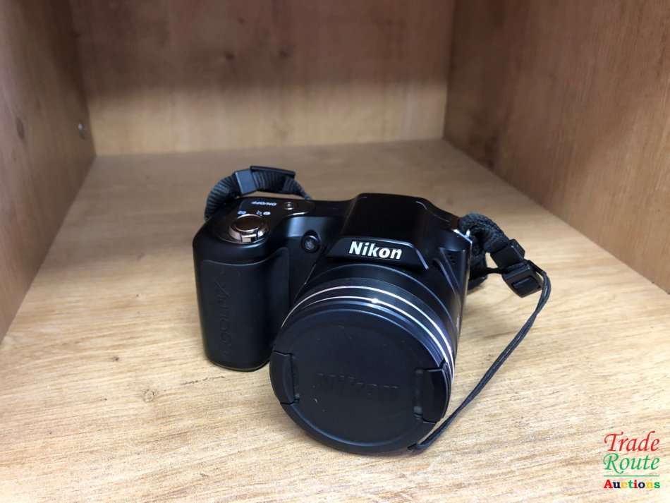 Nikon Coolpix L100 10 MP Digital Camera (VR) Zoom