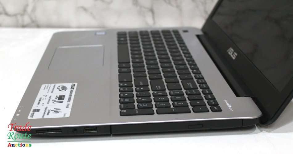 ASUS VIVOBOOK F555U 15.6 INCH NOTEBOOK | CORE i7 | 8GB RAM | 1TB HDD - FAULTY BATTERY