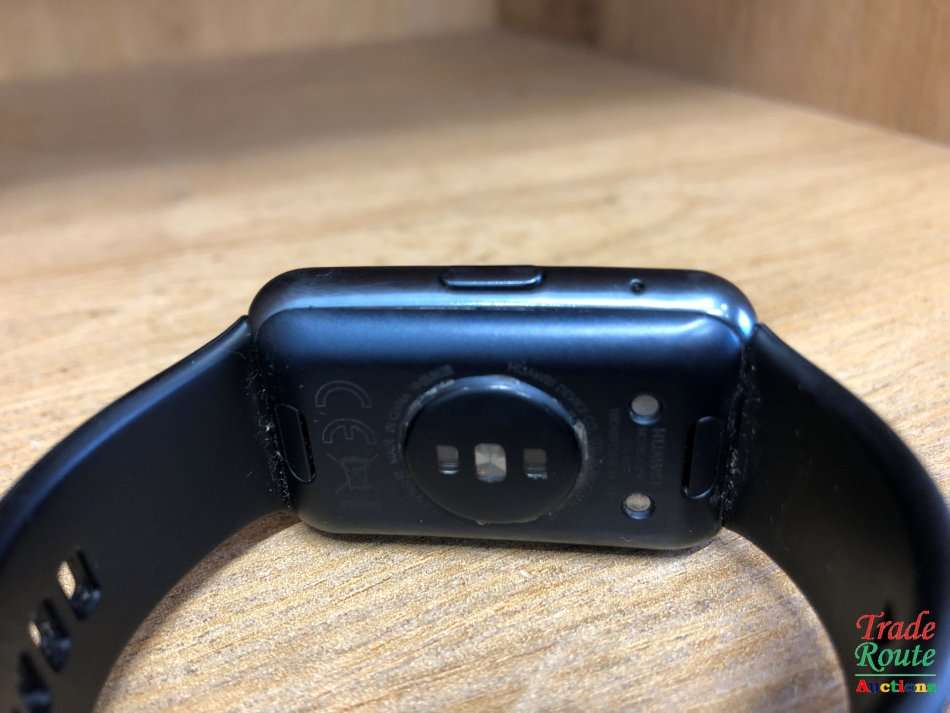 Huawei TIA-B09 Fit Sport GPS Fitness Tracker, 5 ATM Waterproof Smart Watch -Graphite Black