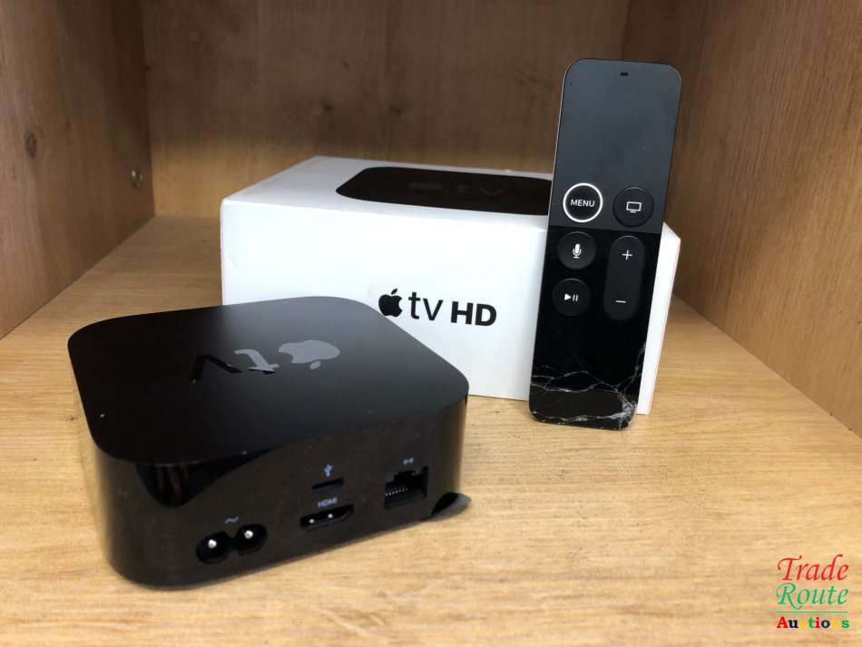 Apple TV (4th Generation) 32GB - A1625 - Remote Chipped
