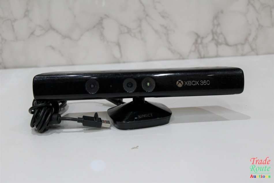 Microsoft Kinect (XBOX 360 gaming console sensor)  - 1473