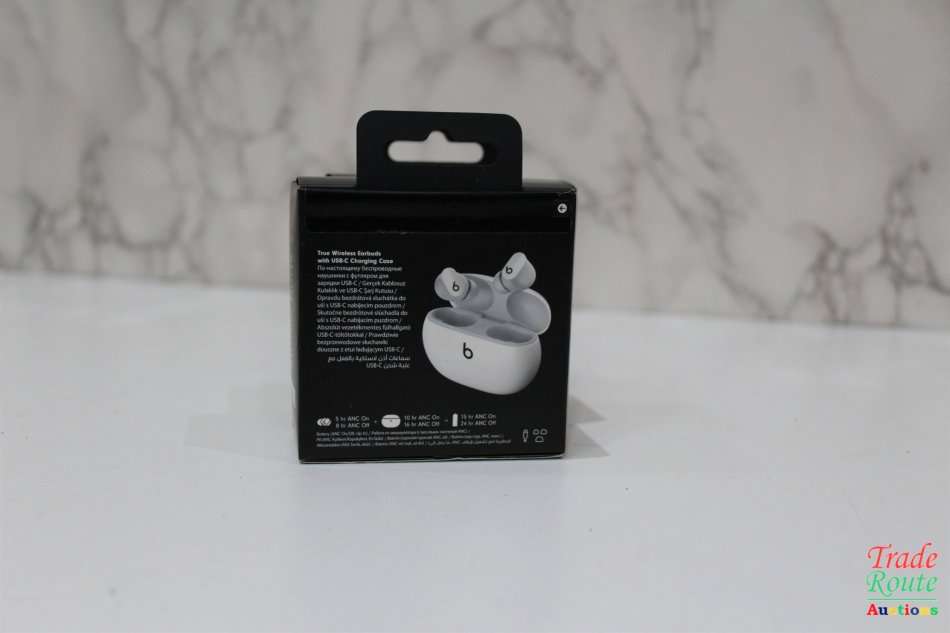 Beats Studio Buds  True Wireless Noise Cancelling With USB-C Charging Case