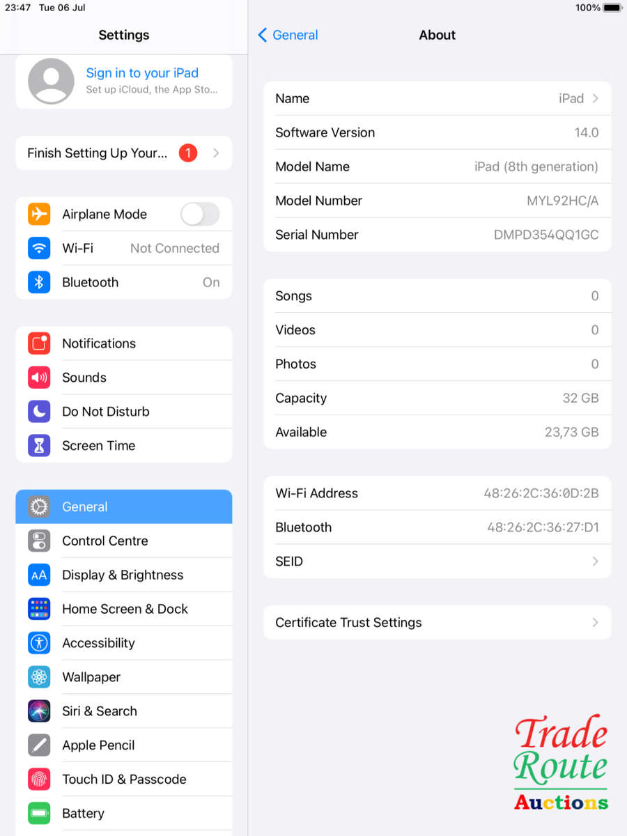APPLE iPad 10.2-inch (8th Gen) Wi-Fi 32GB- A2270 - Space Grey - MYL92HC/A