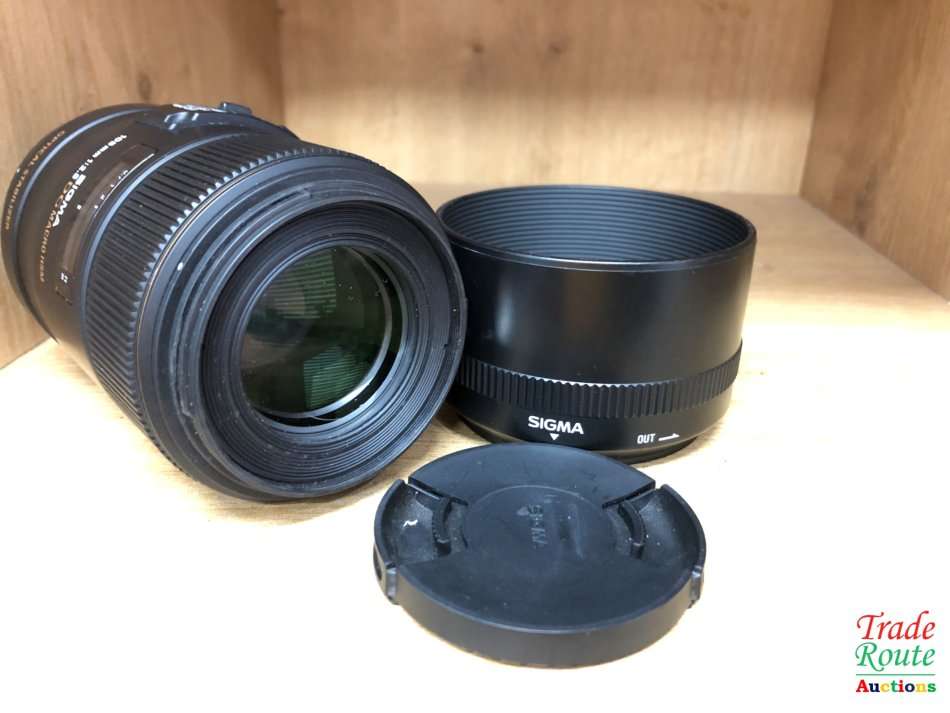 Sigma 105mm f2.8 EX DG OS HSM Macro Lens [ NIKON MOUNT ]