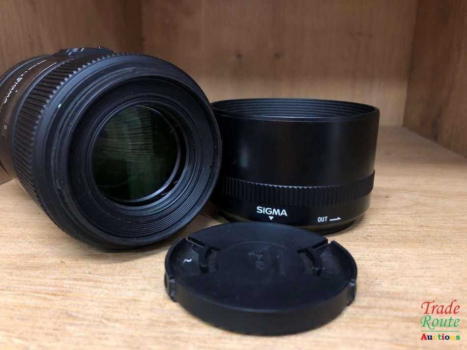 Sigma 105mm f2.8 EX DG OS HSM Macro Lens [ NIKON MOUNT ]