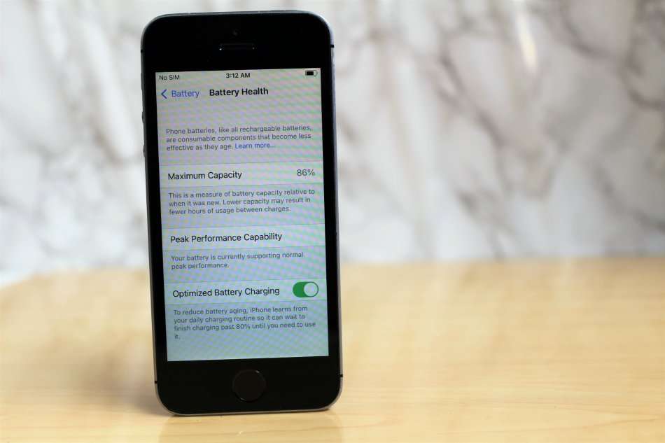 APPLE IPHONE SE | FLLN2SO/A | A1723 | FINGERPRINT ID | SMART PHONE