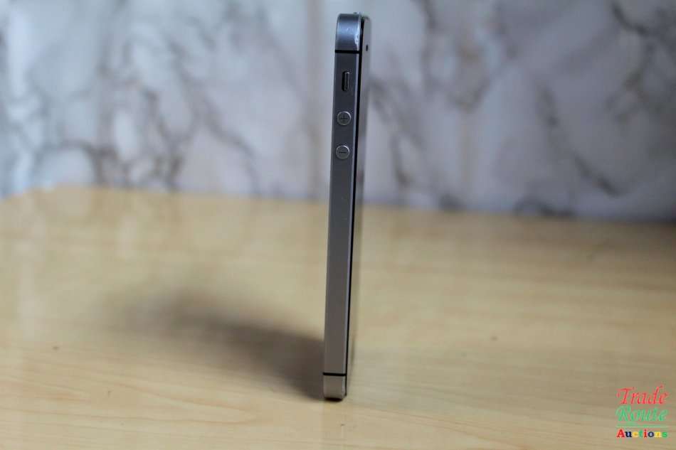 APPLE IPHONE SE | FLLN2SO/A | A1723 | SMART PHONE