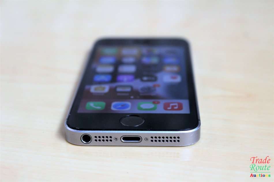 APPLE IPHONE SE | FLLN2SO/A | A1723 | SMART PHONE