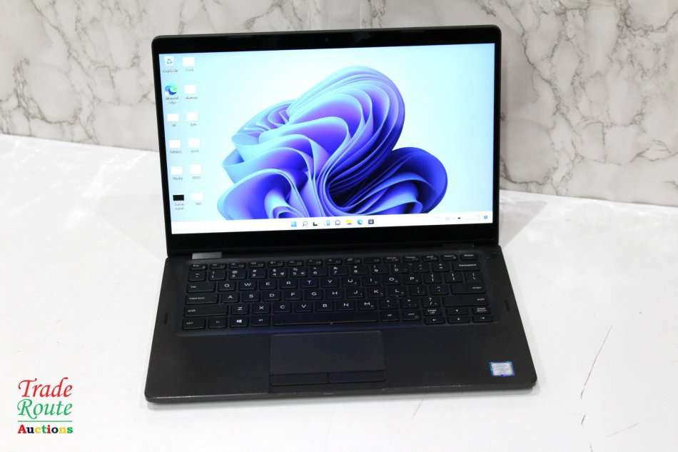 Dell Latitude 5300 13.3" Touchscreen 2 in 1 Notebook Core i7 8665U - 16GB RAM - 256GB SSD