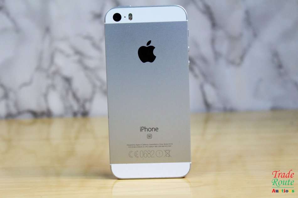 APPLE IPHONE SE | MLLN2SO/A | A1723 | SMART PHONE