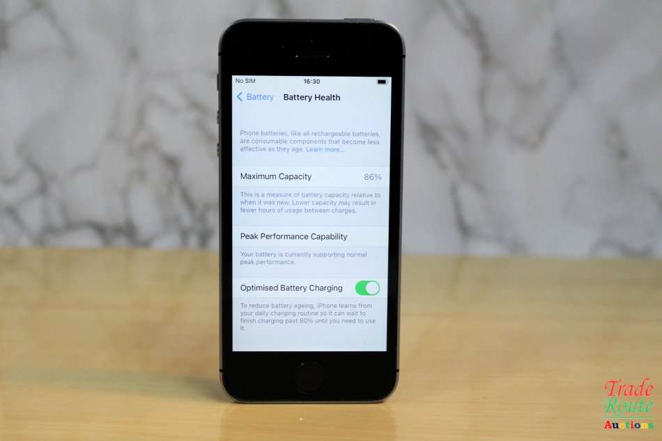 APPLE IPHONE SE | FLLN2SO/A | A1723 | FINGERPRINT ID | SMART PHONE