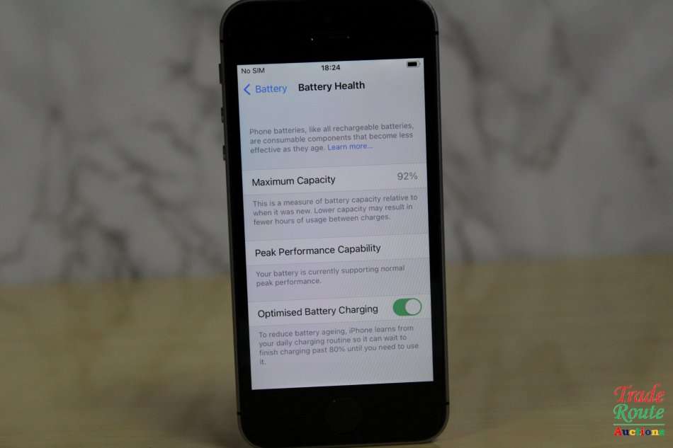 APPLE IPHONE SE | FLLN2SO/A | A1723 | FINGERPRINT ID | SMART PHONE