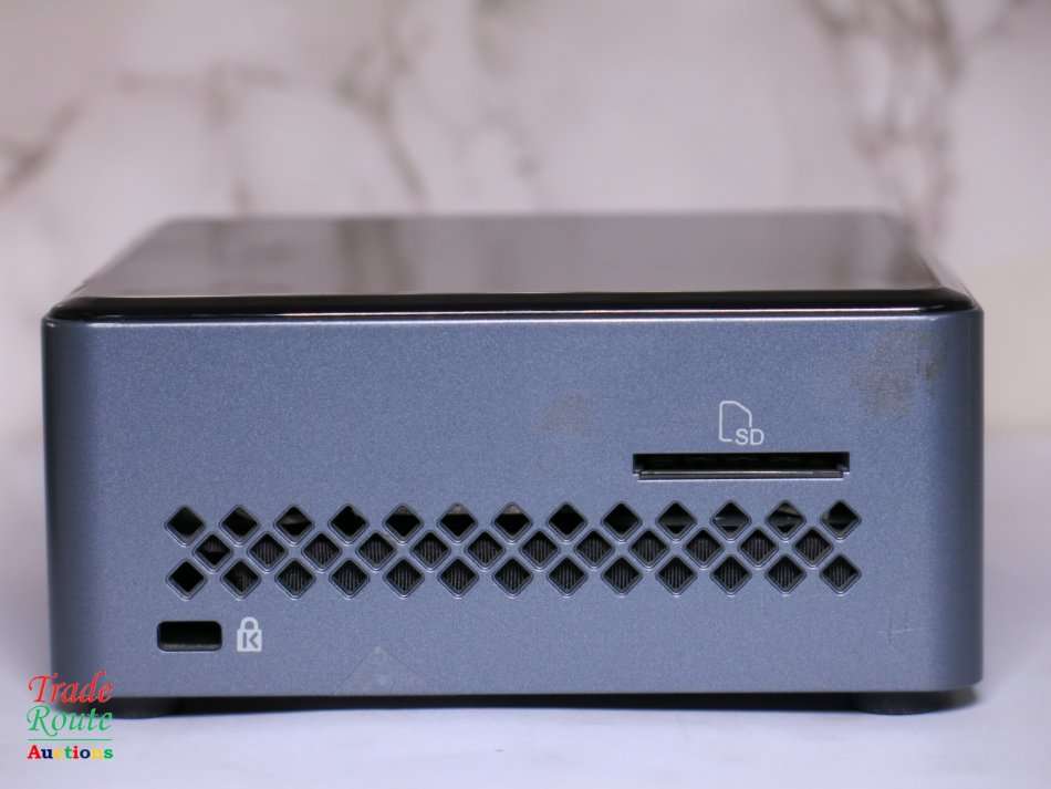 Intel NUC Mini-PC BOX NUC6CAYS | Intel Celeron J3455 1.5GHz | 4GB RAM | 32GB SSD DESKTOP PC