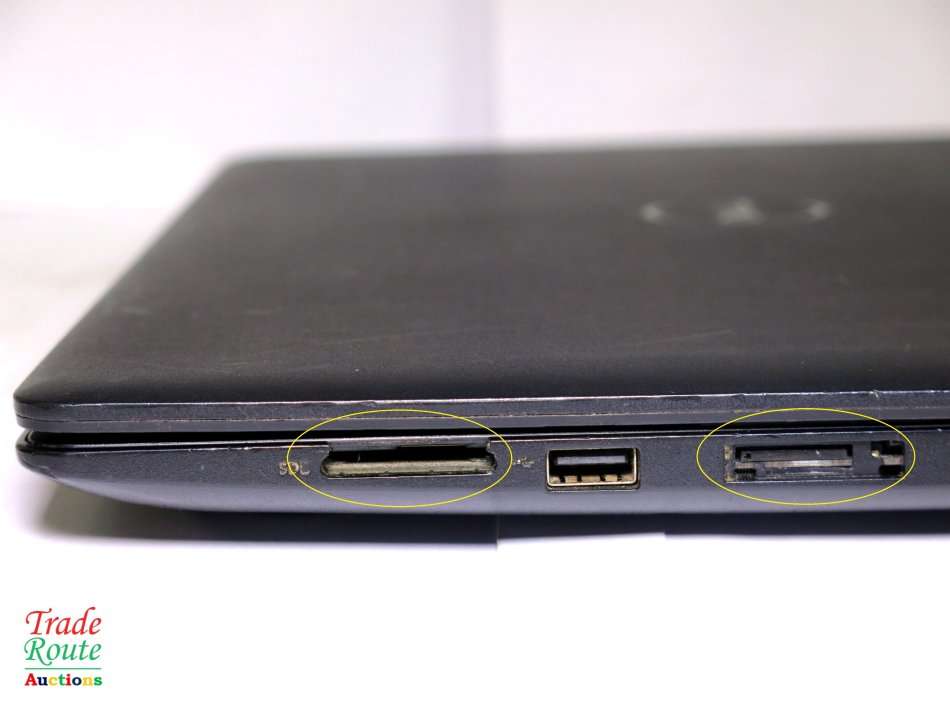 Dell Latitude 3590 Intel Core i5-8250U 1.60GHz Quad Core 15.6` Full HD (1920x1080) Laptop 16GB/256GB