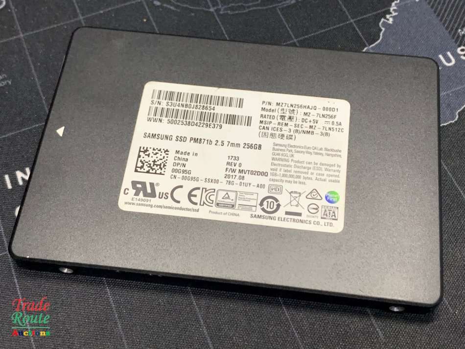 Samsung PM871b Series 256GB 2.5-inch Internal Solid State Drive (SSD) [ MZ-7LN256F ]