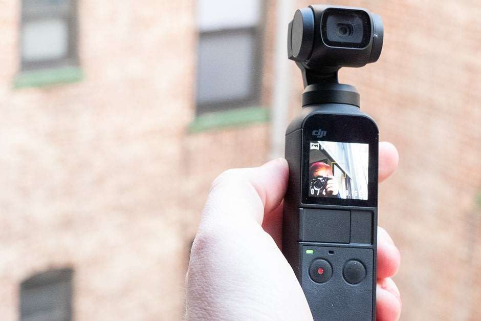 DJI Osmo Pocket OT110 - Handheld 3-Axis Gimbal Stabilizer with  Camera 12 MP 1/2.3 CMOS 4K60 Video