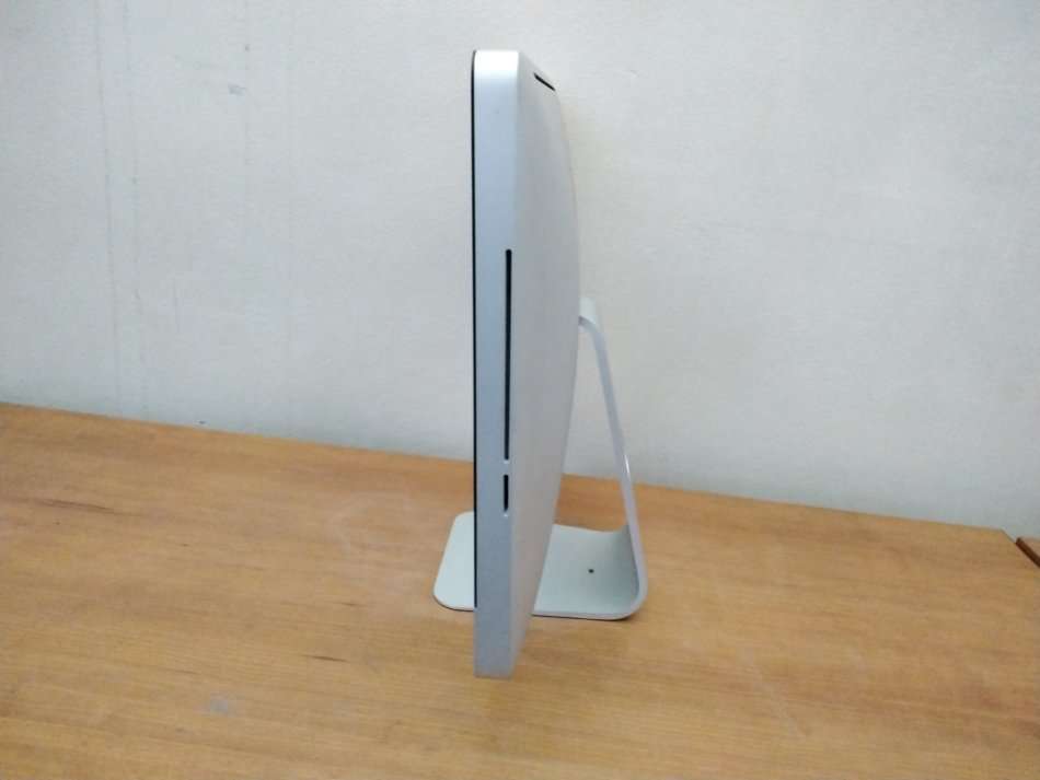 iMAC Apple | 21.5 INCH | Core i5 2.7Ghz 4GB RAM 1TB HDD * AMD Radeon HD Graphics