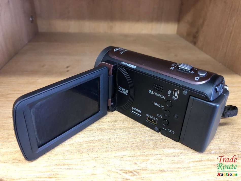 Panasonic HDC-SD80 High Definition Camcorder - FULL HD 1920 x 1080 Recording