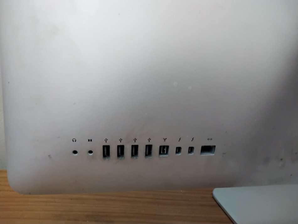 High Spec - Apple iMAC | 27 INCH | Core i5 3.1GHz 32GB RAM 525GB SSD - Please Read  R 30/R60 COURIER