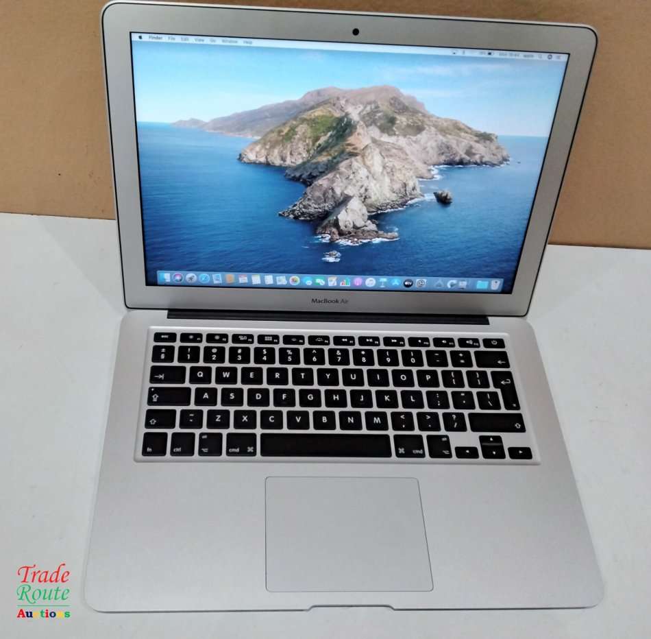 2017 MacBook Air 13.3-inch | Core i5 1.8GHz | 8GB RAM | 128GB SSD MACBOOK AIR 13 INCH