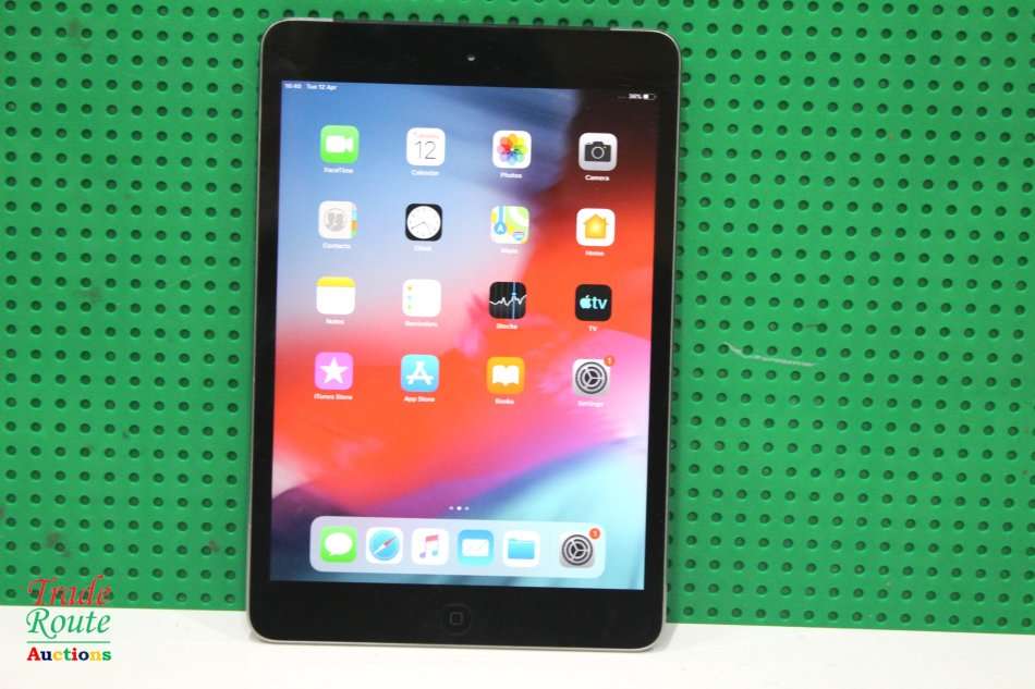APPLE IPAD MINI 2 | 32GB | ME820B/A  with Retina display Wi-Fi + Cellular