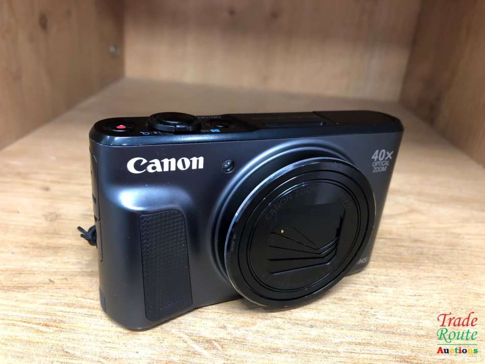 Canon PowerShot SX720 HS Digital Camera (20.3 Megapixel, 40x Optical Zoom)  LCD