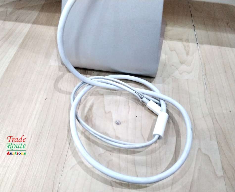 Apple Thunderbolt Cinema Display LED (27-Inch) Monitor | A1407 | 2560 X 1440 Resolution Apple Screen