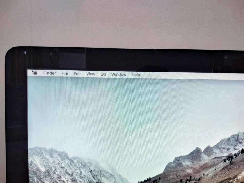 iMAC | 21.5 INCH | Core 2 Duo 3.06Ghz | 4GB RAM | 500GB HDD - Nvidia Geforce Graphics