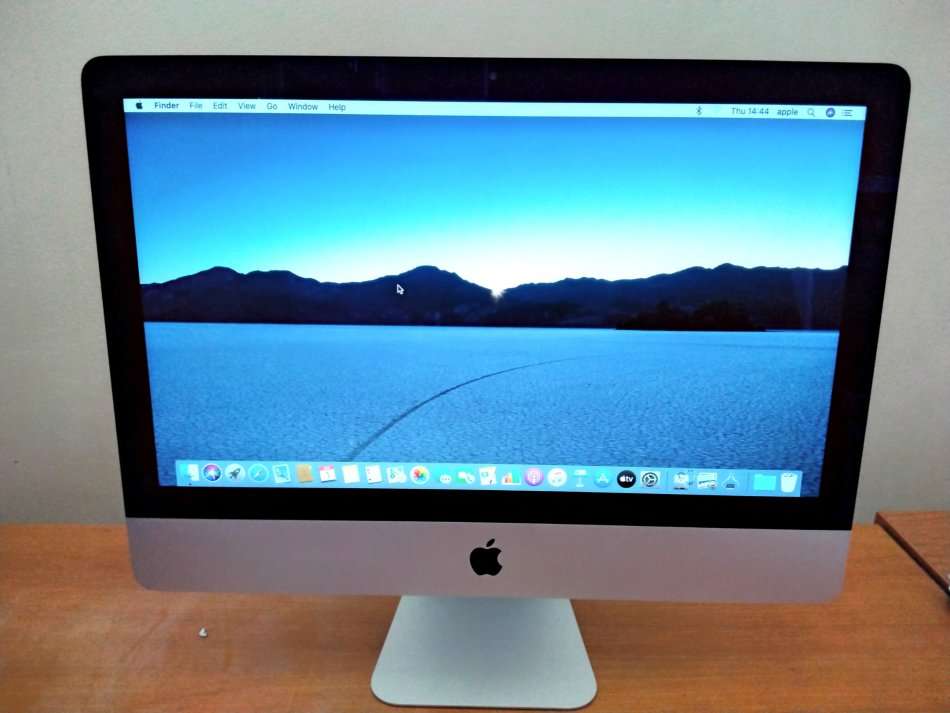 iMAC Apple Stylish | 21.5 INCH |  * ULTRASLIM * Intel Iris Pro Graphics