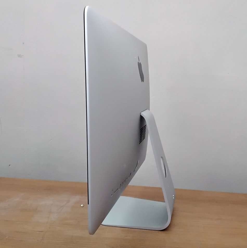 iMAC Apple Stylish | 21.5 INCH |  * ULTRASLIM * Intel Iris Pro Graphics