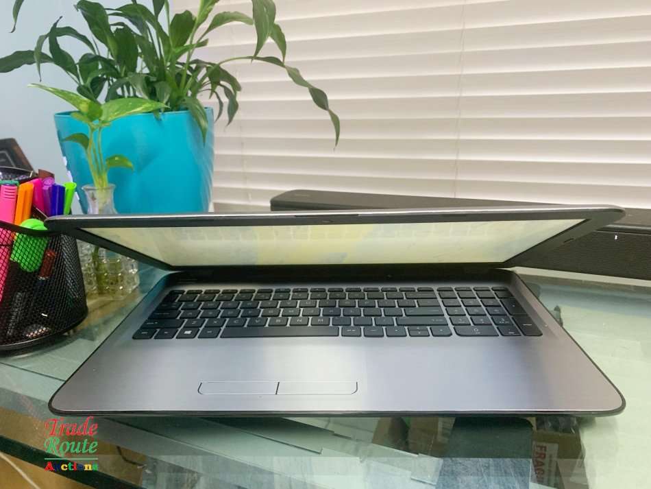 HP 250 G5 Notebook 15.6 Inch | CORE i5 6200U 6th Gen 2.3GHZ | 8GB RAM | 500GB HDD