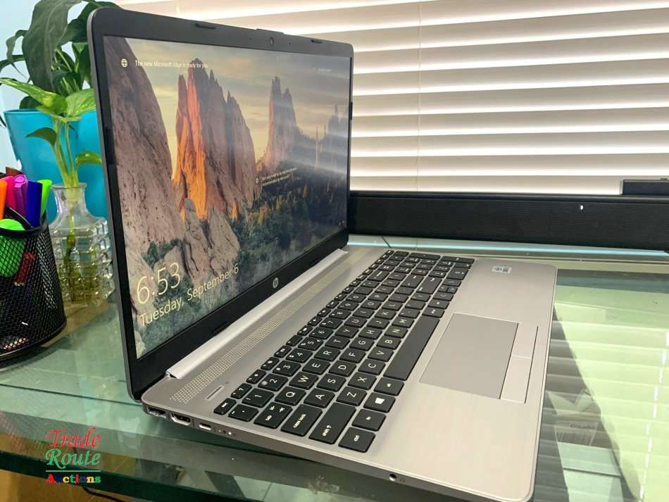 HP 250 G8 Notebook 15.6 Inch | CORE i5 1035G1 10th Gen 1.2GHZ | 4GB RAM | 500GB HDD