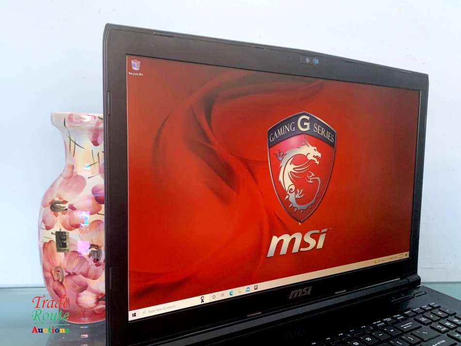 MSI CX72 6QD 17.3 inch i7 Gaming Laptop | Nvidia 940MX Graphics | Monster