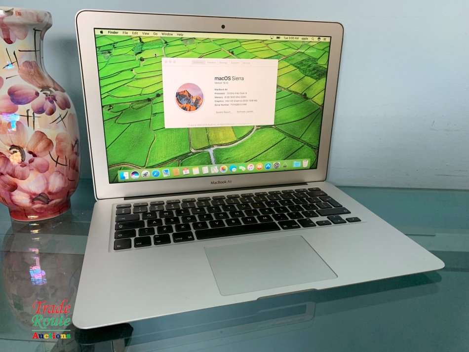 2017 MacBook Air 13.3-inch | Core i5 1.8GHz | 8GB RAM | 128GB SSD MACBOOK AIR 13 INCH