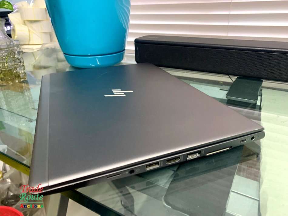 HP ZBook 14u G5 Mobile Workstation Core i7 upto 4.2Ghz * 16GB RAM * 256GB SSD 14-inch LAPTOP Monster